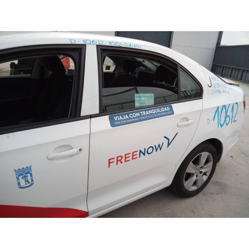 Recambio de puerta trasera izquierda para skoda rapid active referencia OEM IAM   