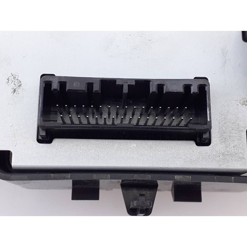 Recambio de mando climatizador para land rover evoque pure referencia OEM IAM EJ3214C239AB  E3-B3-13-2
