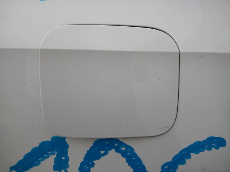 Recambio de tapa exterior combustible para skoda rapid active referencia OEM IAM   