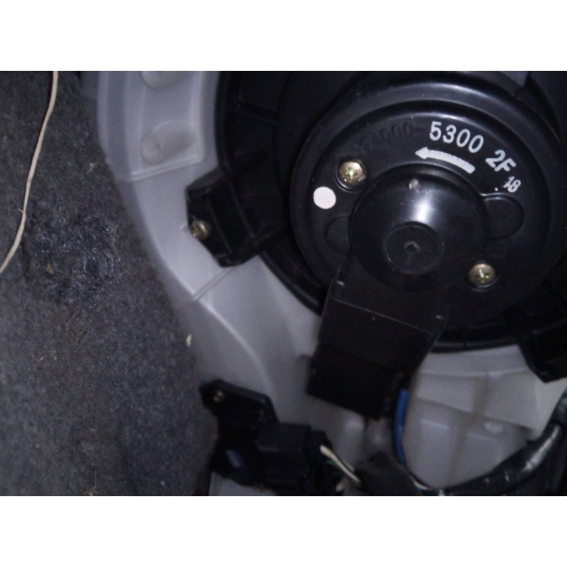 Recambio de ventilador calefaccion para toyota land cruiser (j12) 4.0 v6 vx referencia OEM IAM 1940005300 53002F18 
