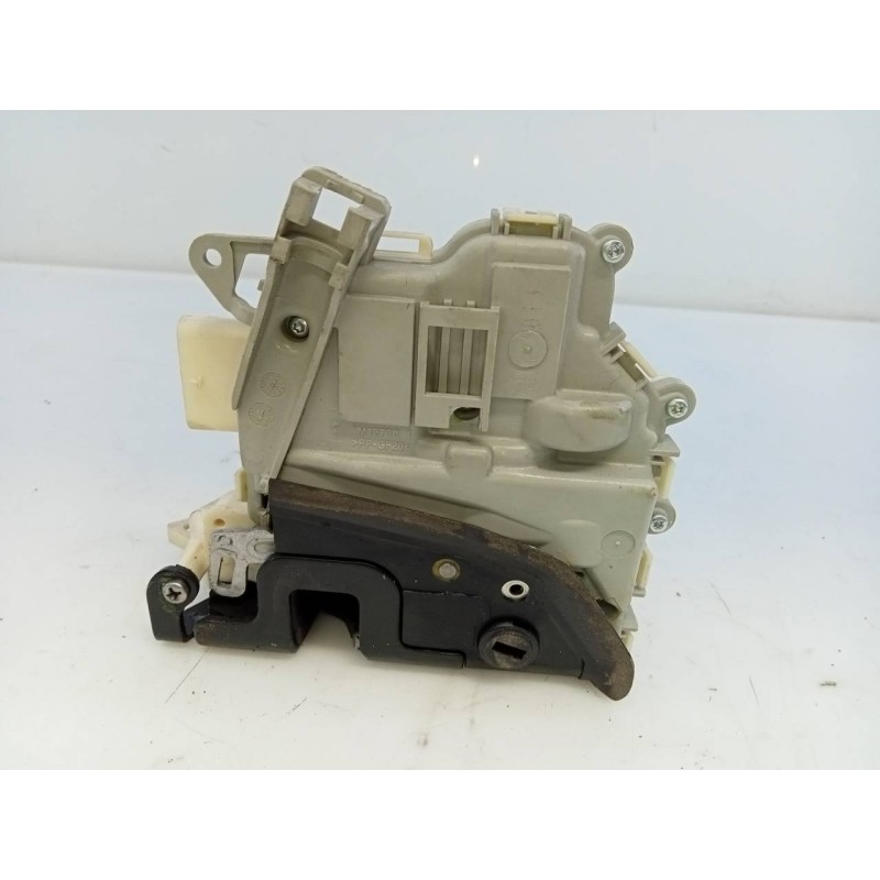 Recambio de cerradura puerta trasera derecha para porsche panamera 4 s referencia OEM IAM 8K0839016C  E1-A5-52-1