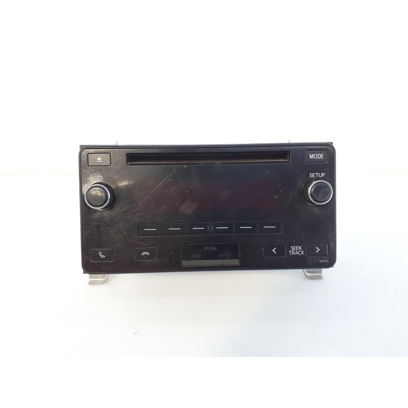 Recambio de sistema audio / radio cd para toyota land cruiser (j15) gx referencia OEM IAM 8612060M20  E3-B2-18-4