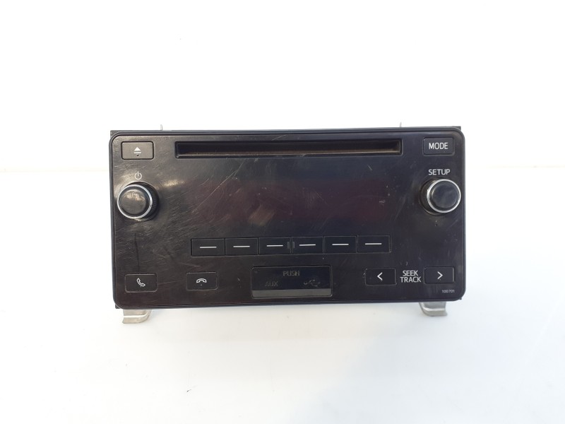 Recambio de sistema audio / radio cd para toyota land cruiser (j15) gx referencia OEM IAM 8612060M20  E3-B2-18-4