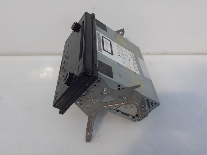 Recambio de sistema audio / radio cd para toyota land cruiser (j15) gx referencia OEM IAM 8612060M20  E3-B2-18-4