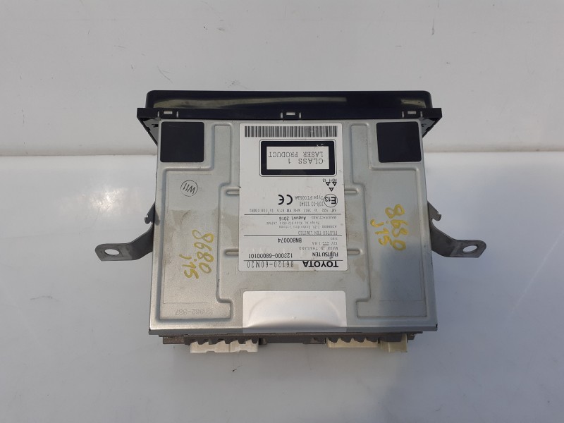Recambio de sistema audio / radio cd para toyota land cruiser (j15) gx referencia OEM IAM 8612060M20  E3-B2-18-4