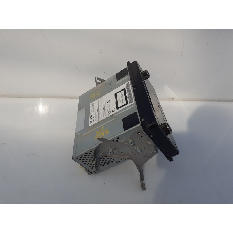 Recambio de sistema audio / radio cd para toyota land cruiser (j15) gx referencia OEM IAM 8612060M20  E3-B2-18-4