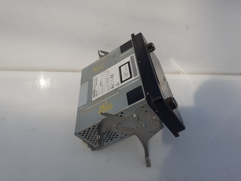 Recambio de sistema audio / radio cd para toyota land cruiser (j15) gx referencia OEM IAM 8612060M20  E3-B2-18-4