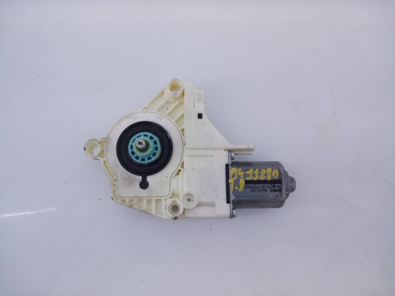 Recambio de motor elevalunas trasero izquierdo para audi a4 ber. (b8) básico referencia OEM IAM 8K0959812A 1101965577200 E1-B6-5