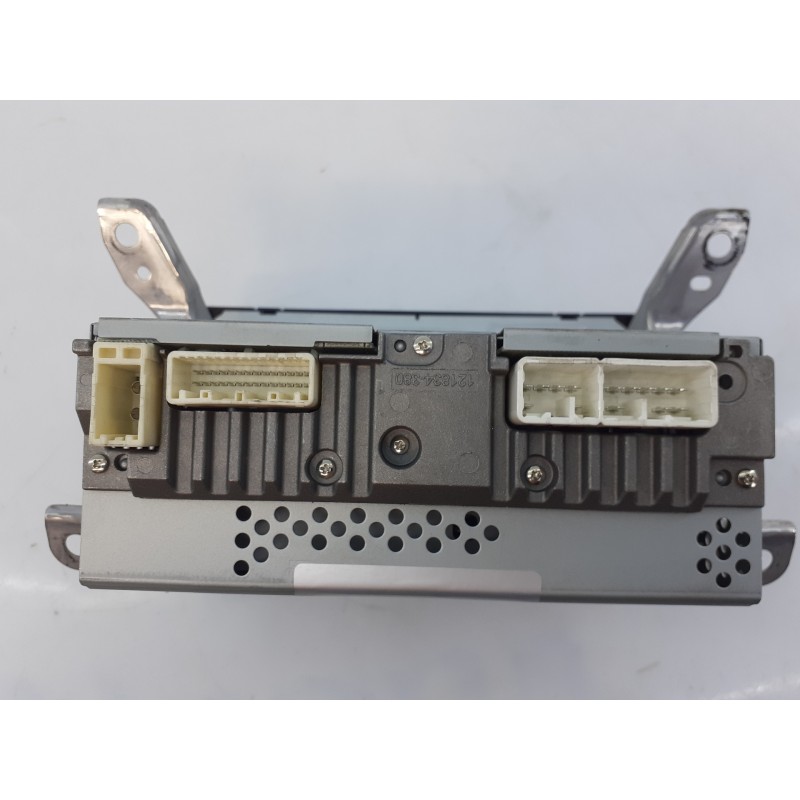 Recambio de sistema audio / radio cd para toyota land cruiser (j15) gx referencia OEM IAM 8612060M20  E3-B2-18-4