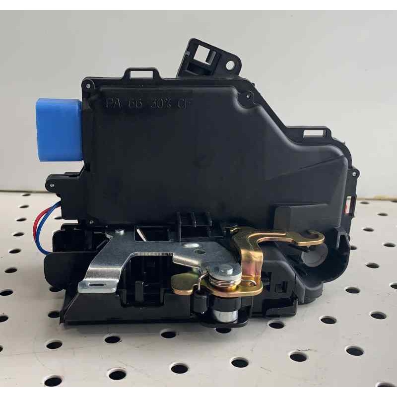 Recambio de cerradura puerta delantera izquierda para universal cerradura delantera izquierda vw-seat-skoda referencia OEM IAM 3