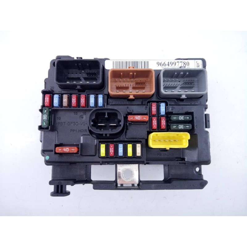 Recambio de caja reles / fusibles para peugeot 207 active referencia OEM IAM 9664997780  E3-B2-36-1
