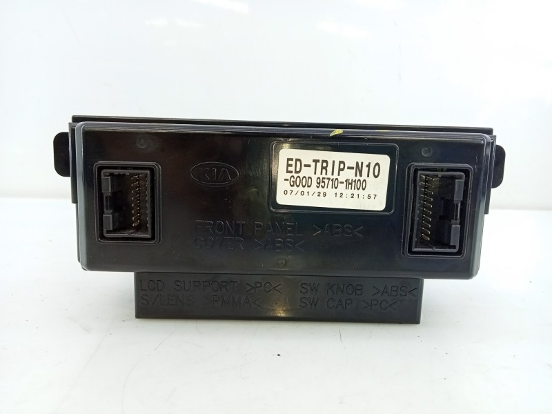 Recambio de pantalla multifuncion para kia cee´d active referencia OEM IAM 957101H100  E3-A3-24-3