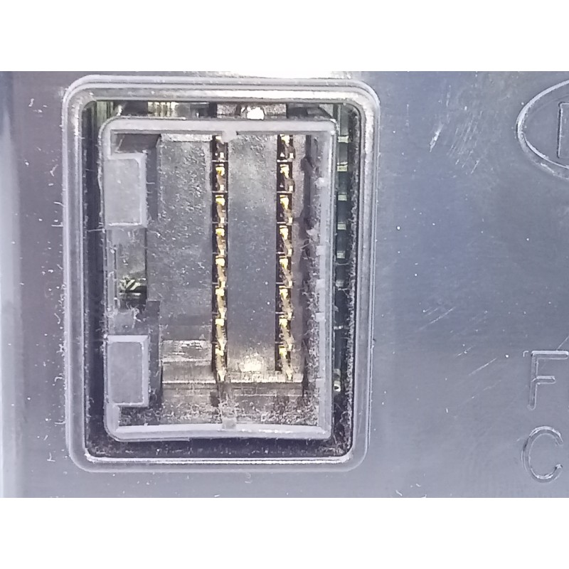 Recambio de pantalla multifuncion para kia cee´d active referencia OEM IAM 957101H100  E3-A3-24-3