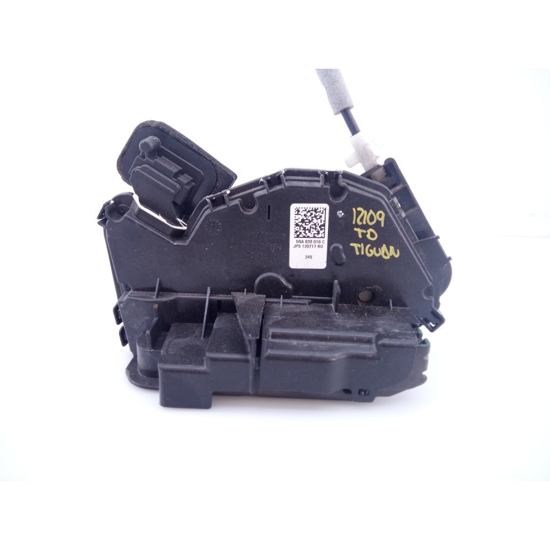 Recambio de cerradura puerta trasera derecha para volkswagen tiguan advance bmt referencia OEM IAM 5NA839016C  E1-A5-52-1