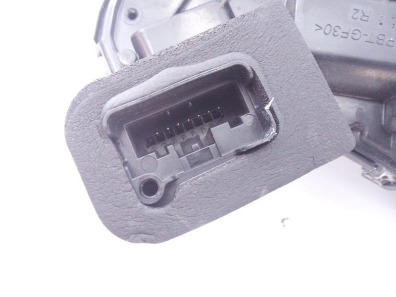 Recambio de cerradura puerta trasera derecha para volkswagen tiguan advance bmt referencia OEM IAM 5NA839016C  E1-A5-52-1