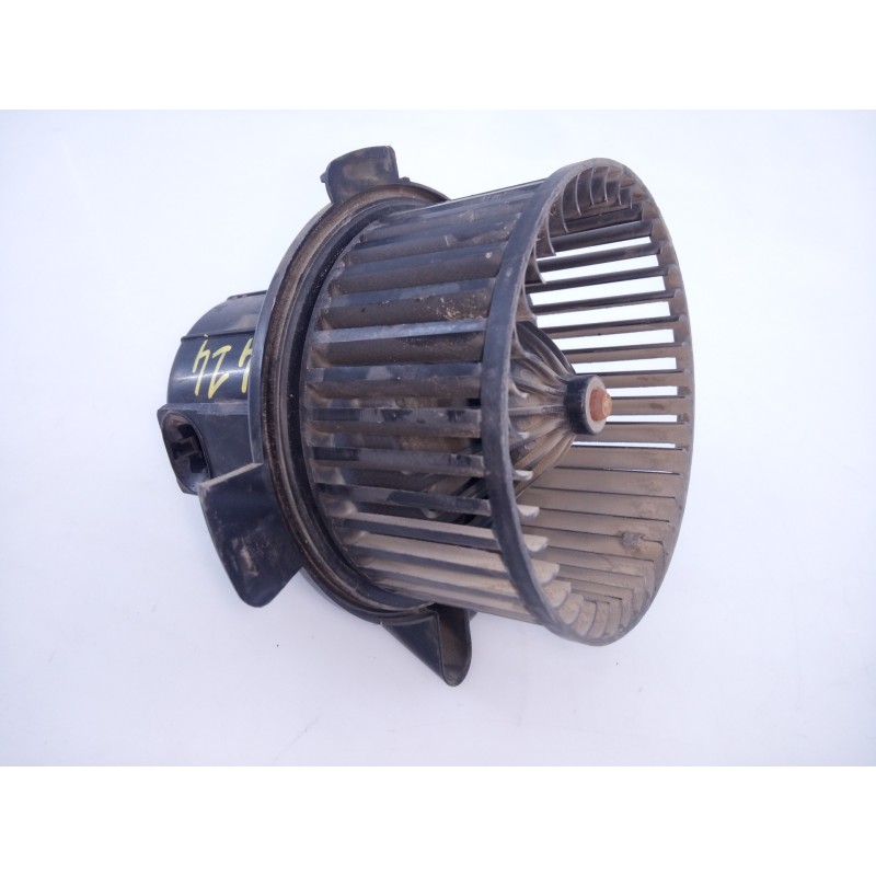 Recambio de ventilador calefaccion para peugeot 307 berlina (s2) d-sign referencia OEM IAM PF2A12364  