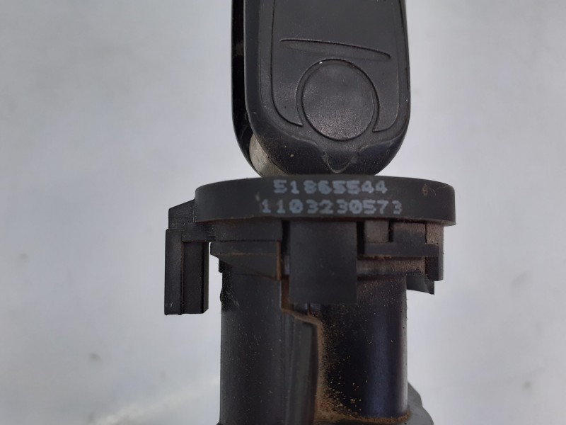 Recambio de antirrobo para alfa romeo mito (145) progression referencia OEM IAM 505186290B365  E1-B2-31-1