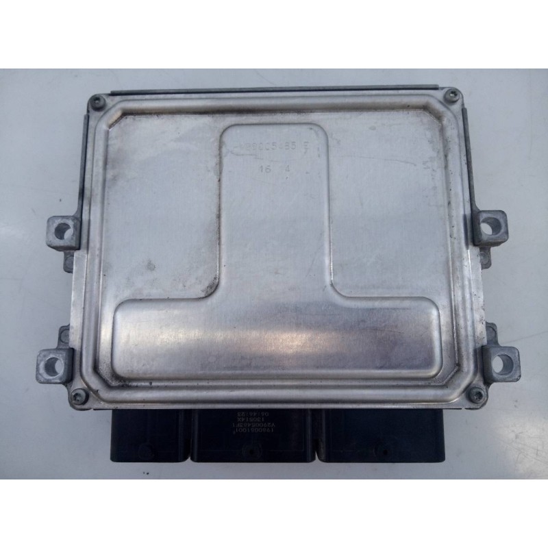 Recambio de centralita motor uce para renault clio iv societé referencia OEM IAM 237103352R 237104736R E2-A1-33-1