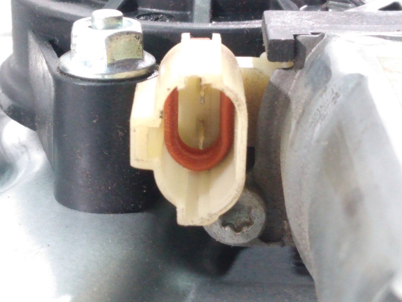 Recambio de elevalunas trasero derecho para hyundai tucson (jm) 2,0 crdi vgt classic 4x2 referencia OEM IAM 834602E000 834802E01