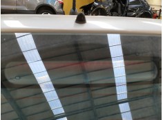 LUZ CENTRAL DE FRENO 