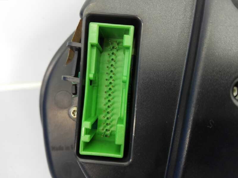 Recambio de cuadro instrumentos para volkswagen passat variant (3b5) comfortline referencia OEM IAM 3B0919881N VWZ7Z0W0337450 E2