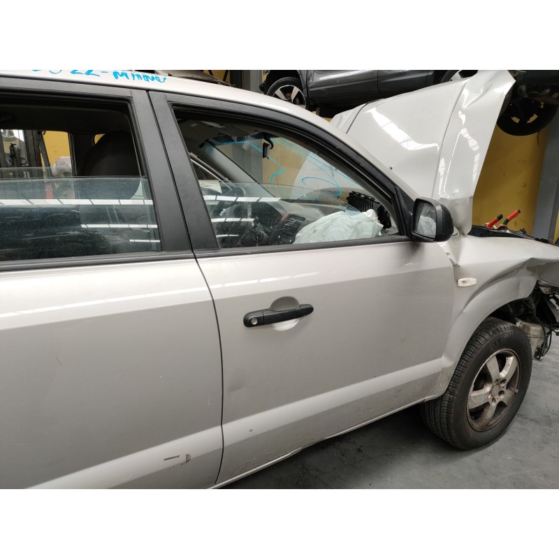 Recambio de puerta delantera derecha para hyundai tucson (jm) 2,0 crdi vgt classic 4x2 referencia OEM IAM   