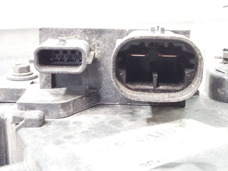 Recambio de electroventilador para renault clio iv societé referencia OEM IAM 214818009R  P2-B8-13