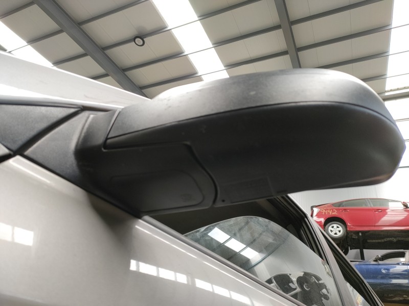 Recambio de retrovisor izquierdo electrico para hyundai tucson (jm) 2,0 crdi vgt classic 4x2 referencia OEM IAM   