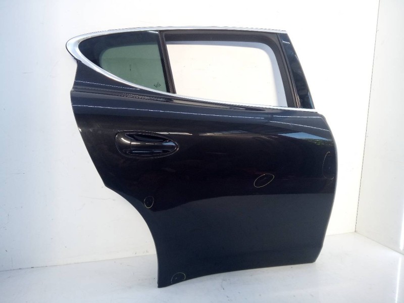 Recambio de puerta trasera derecha para porsche panamera 4 s referencia OEM IAM   E4-B4-6