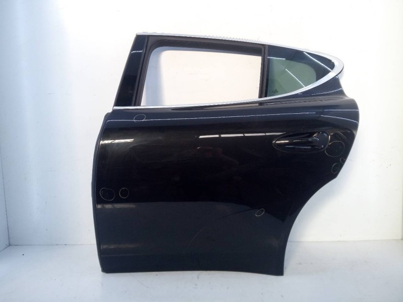 Recambio de puerta trasera izquierda para porsche panamera 4 s referencia OEM IAM   E4-B4-6