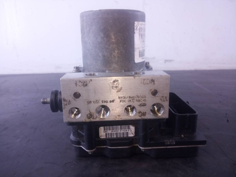 Recambio de abs para peugeot 3008 active referencia OEM IAM 9664332380  P3-A8-28-4