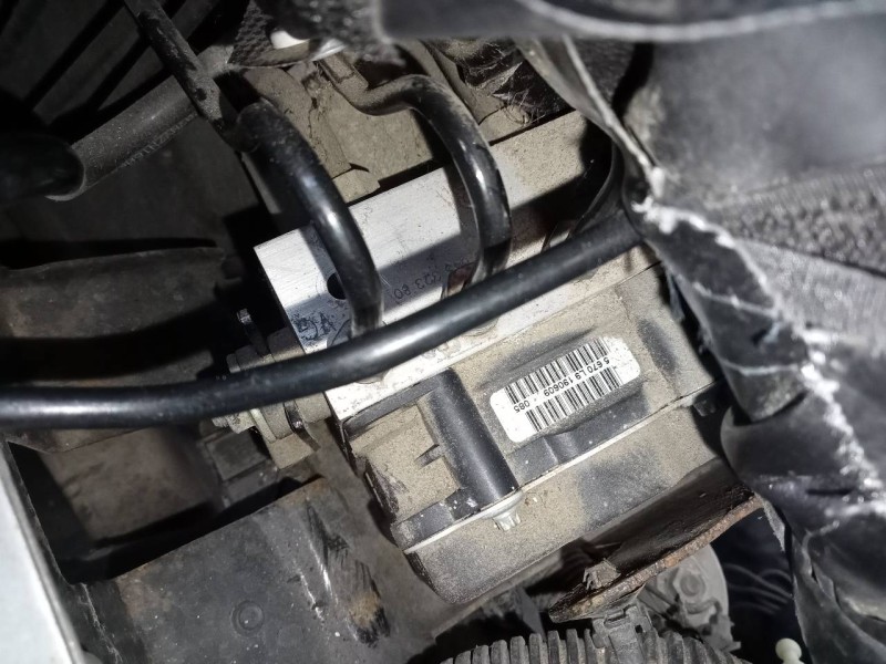 Recambio de abs para peugeot 3008 active referencia OEM IAM 9664332380  P3-A8-28-4