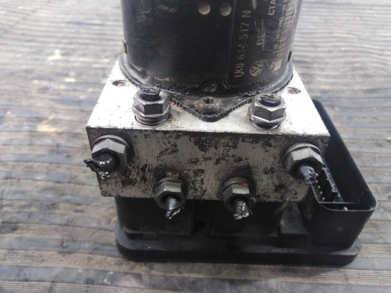 Recambio de abs para seat leon (1p1) stylance / style referencia OEM IAM 1K0614517N  P3-A8-10-3