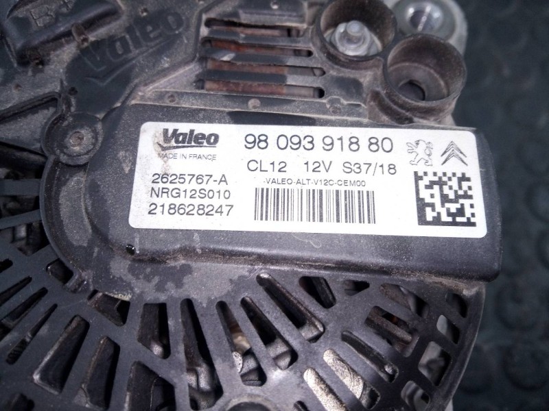 Recambio de alternador para peugeot 208 style referencia OEM IAM 9809391880  P3-A5-14-2