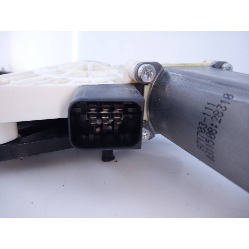 Recambio de elevalunas delantero izquierdo para mercedes-benz clase c coupe (w205) c 220 d (205.304) referencia OEM IAM A2090613