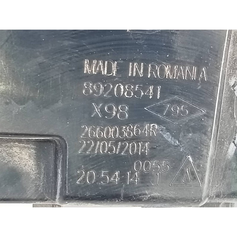 Recambio de piloto delantero derecho para renault clio iv societé referencia OEM IAM 266053864R  E1-A1-43-1