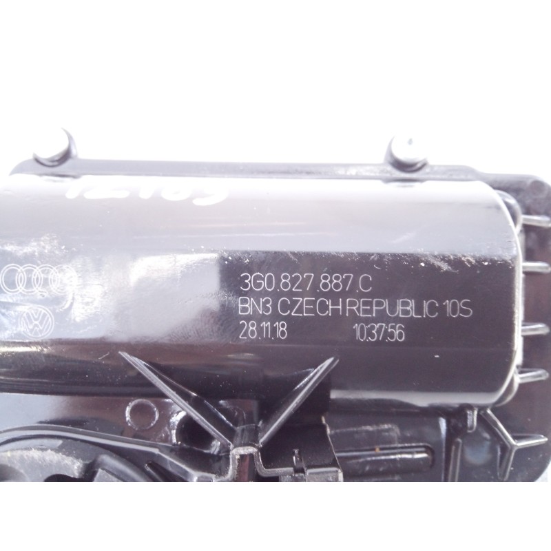 Recambio de motor cierre centralizado porton para volkswagen t-roc sport referencia OEM IAM 3G0827887C  E1-B6-27-2