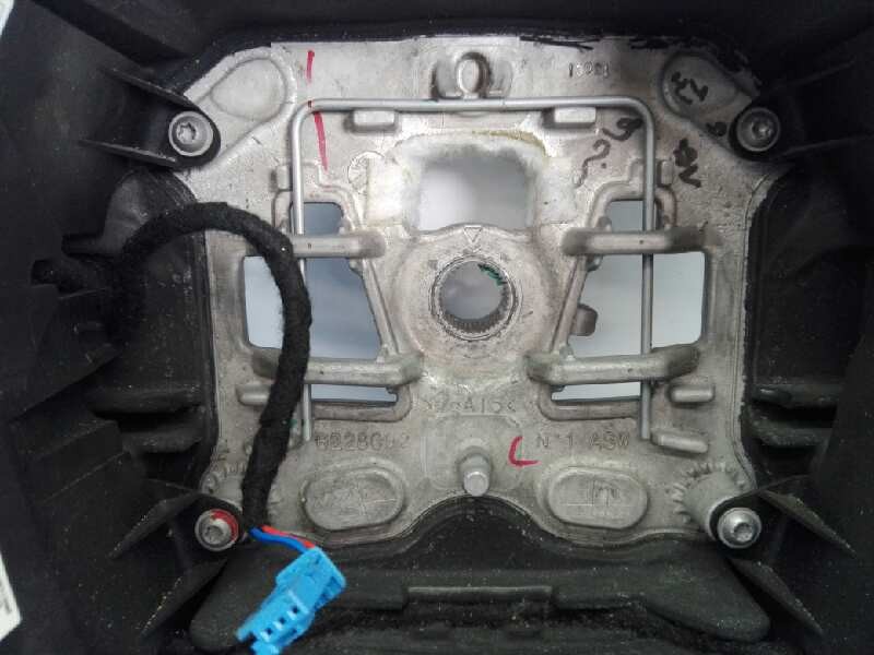 Recambio de volante para citroën c4 picasso attraction referencia OEM IAM 96777869ZD 622809610B E1-A4-35-1