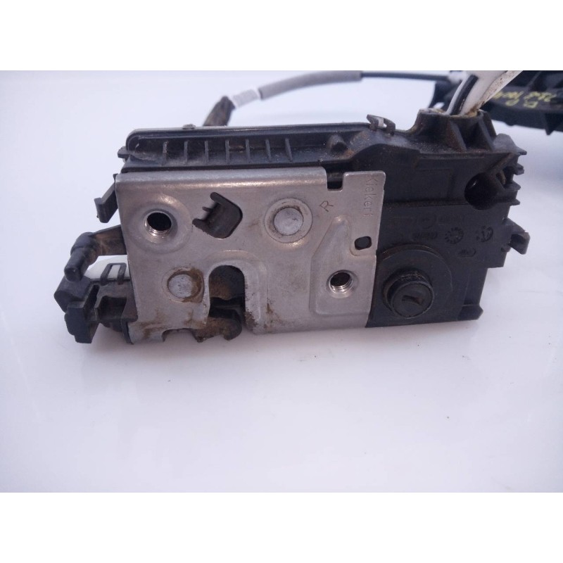 Recambio de cerradura puerta delantera derecha para peugeot 208 style referencia OEM IAM   E1-A4-47-1