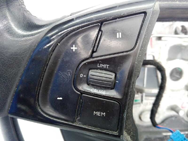 Recambio de volante para citroën c4 picasso attraction referencia OEM IAM 96777869ZD 622809610B E1-A4-35-1