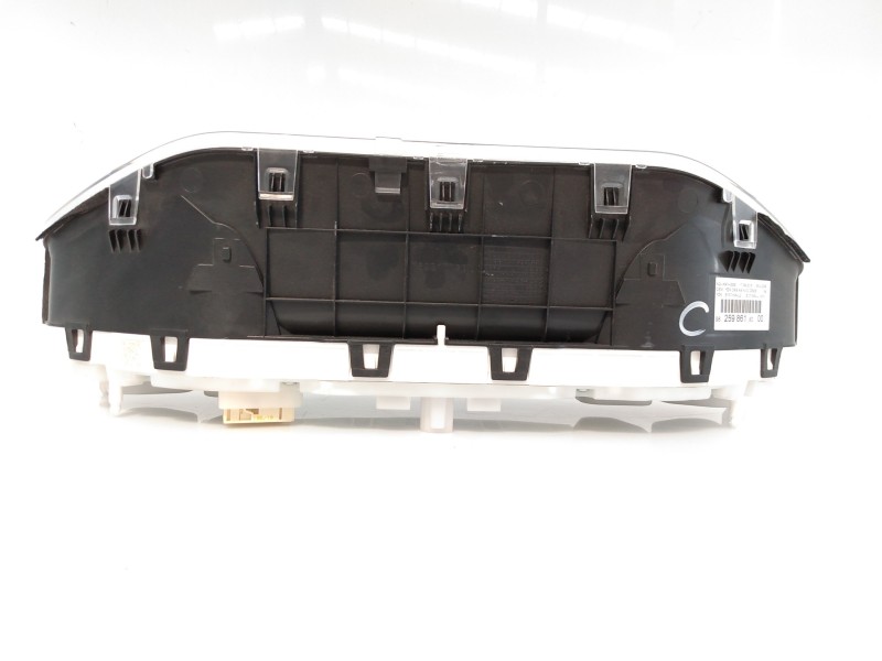 Recambio de cuadro instrumentos para peugeot 208 style referencia OEM IAM 982598618000 769317790U E3-B2-23-1