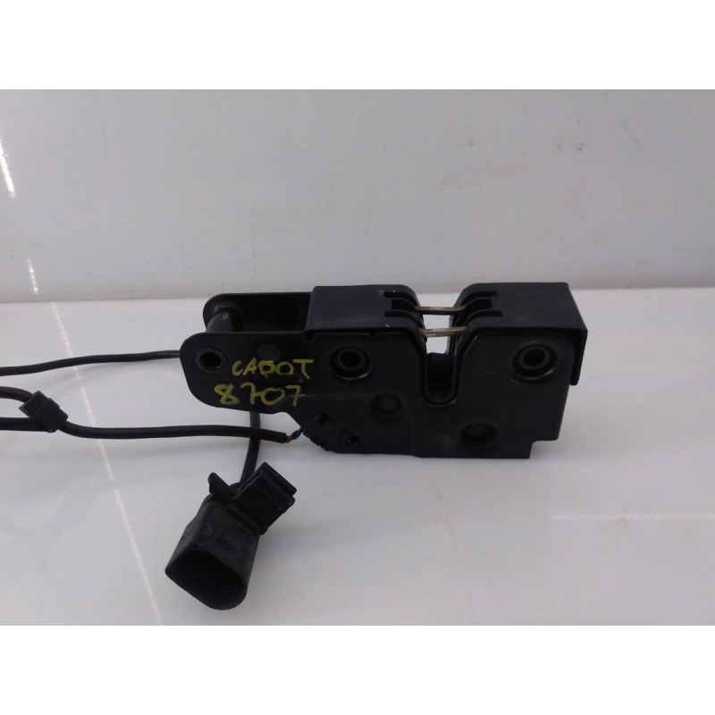 Recambio de cerradura capot para audi a4 ber. (b8) básico referencia OEM IAM   E2-A1-14-3