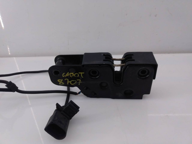 Recambio de cerradura capot para audi a4 ber. (b8) básico referencia OEM IAM   E2-A1-14-3