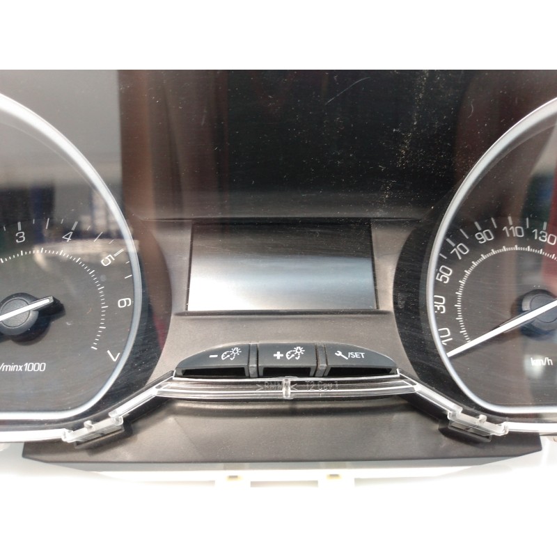 Recambio de cuadro instrumentos para peugeot 208 style referencia OEM IAM 982598618000 769317790U E3-B2-23-1