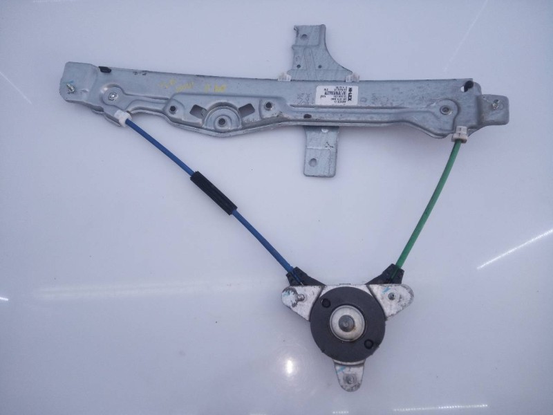 Recambio de elevalunas trasero derecho para peugeot 208 style referencia OEM IAM 9673153880  E1-A4-44-1