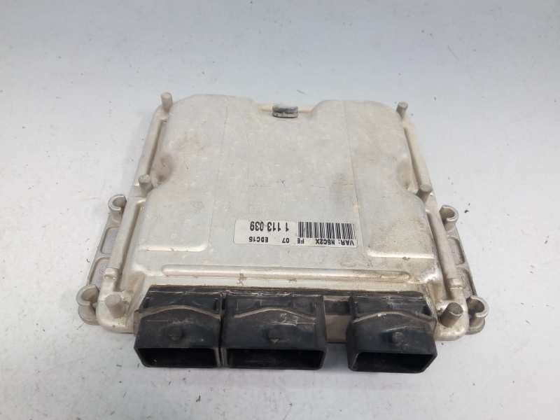 Recambio de centralita motor uce para peugeot 306 break style referencia OEM IAM 9642014880 0281010592 E3-B2-48-1