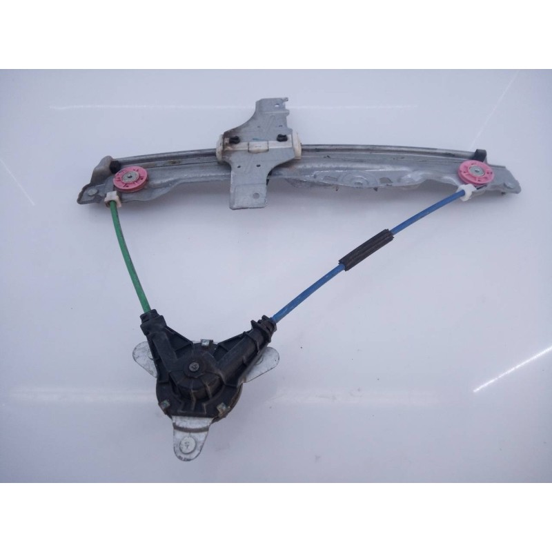 Recambio de elevalunas trasero derecho para peugeot 208 style referencia OEM IAM 9673153880  E1-A4-44-1