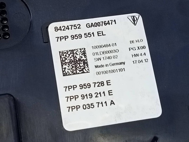 Recambio de luz interior para porsche panamera 4 s referencia OEM IAM 7PP959551EL  E3-B6-50-5