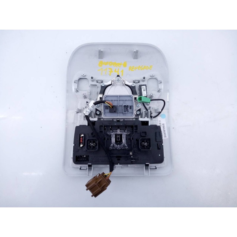 Recambio de luz interior para jeep renegade trailhawk 4wd referencia OEM IAM 7356212950  E3-B6-21-5