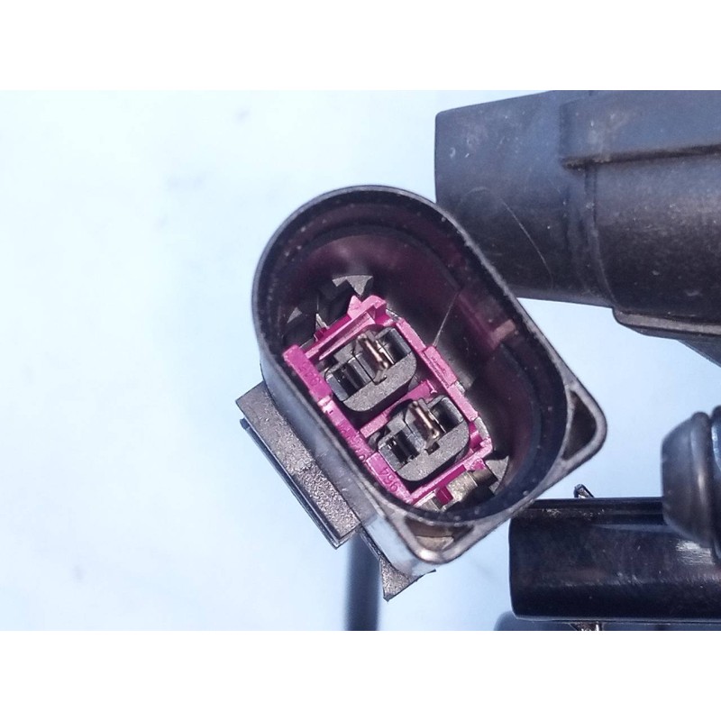 Recambio de tapa para skoda octavia lim. (nx3) vrs referencia OEM IAM   E2-A1-37-1